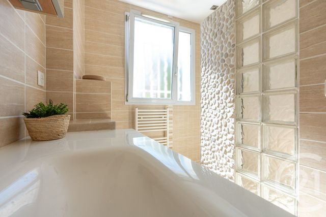 Maison &agrave; vendre - 6 pi&egrave;ces - 147,97 m2 - St Maur Des Fosses - 94 - ILE-DE-FRANCE