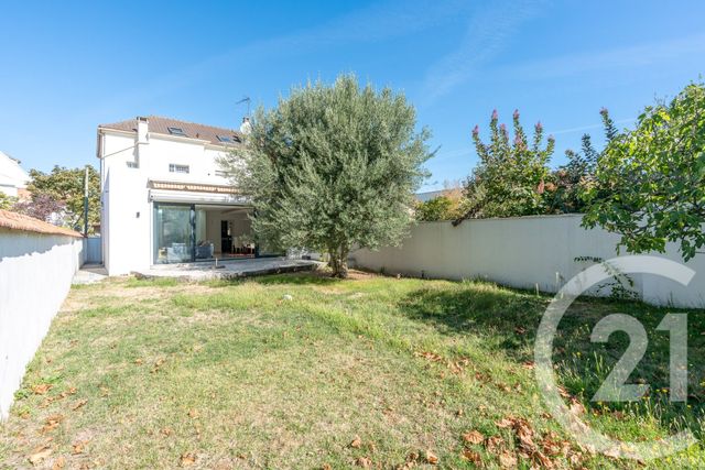 Maison &agrave; vendre - 6 pi&egrave;ces - 147,97 m2 - St Maur Des Fosses - 94 - ILE-DE-FRANCE