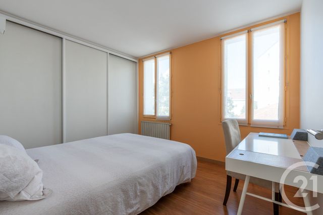 Maison &agrave; vendre - 6 pi&egrave;ces - 147,97 m2 - St Maur Des Fosses - 94 - ILE-DE-FRANCE