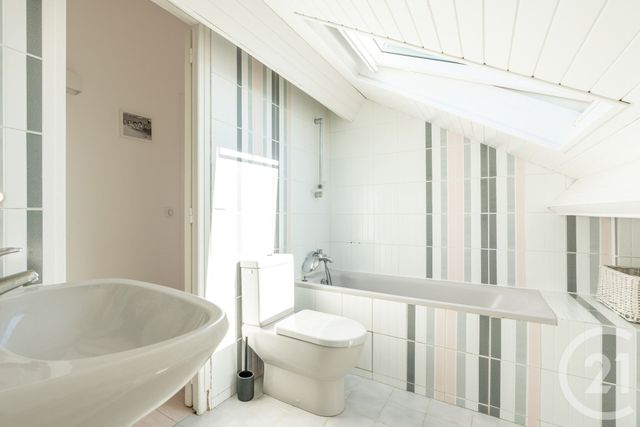 Maison &agrave; vendre - 6 pi&egrave;ces - 147,97 m2 - St Maur Des Fosses - 94 - ILE-DE-FRANCE
