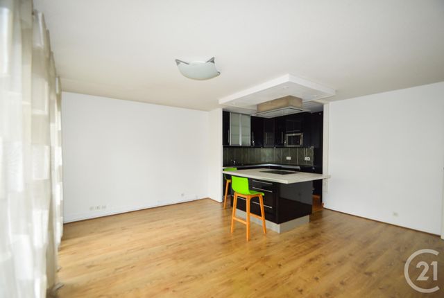 Appartement F4 à vendre - 4 pièces - 83,24 m2 - St Ouen - 93 - ILE-DE-FRANCE