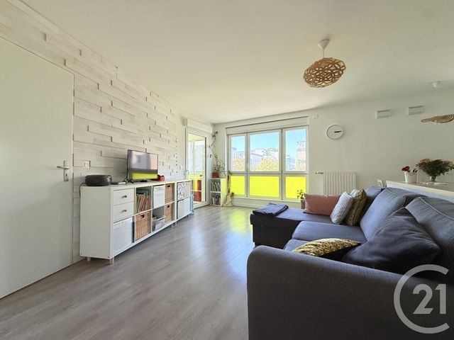 Appartement F3 &agrave; vendre - 3 pi&egrave;ces - 69,52 m2 - St Ouen - 93 - ILE-DE-FRANCE