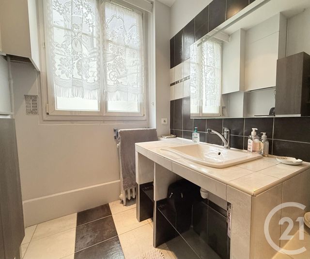 Appartement F4 &agrave; vendre - 3 pi&egrave;ces - 94,08 m2 - St Ouen - 93 - ILE-DE-FRANCE