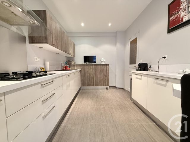 Appartement F4 &agrave; vendre - 3 pi&egrave;ces - 94,08 m2 - St Ouen - 93 - ILE-DE-FRANCE
