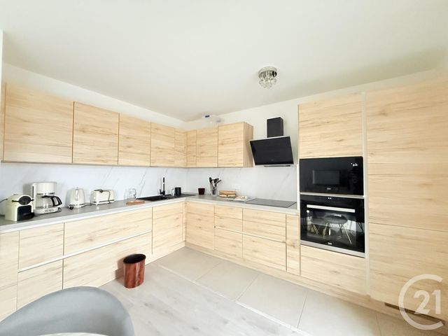 Appartement F3 &agrave; vendre - 3 pi&egrave;ces - 75,56 m2 - St Ouen - 93 - ILE-DE-FRANCE