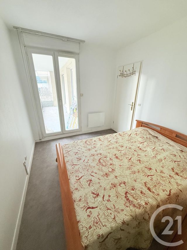Appartement F2 &agrave; louer - 2 pi&egrave;ces - 45,96 m2 - La Plaine St Denis - 93 - ILE-DE-FRANCE