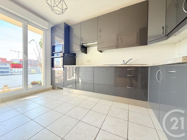 Appartement F4 &agrave; vendre - 3 pi&egrave;ces - 84 m2 - St Ouen - 93 - ILE-DE-FRANCE