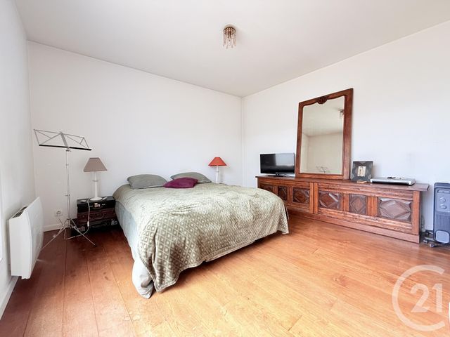 Appartement &agrave; vendre - 5 pi&egrave;ces - 99,58 m2 - St Ouen - 93 - ILE-DE-FRANCE