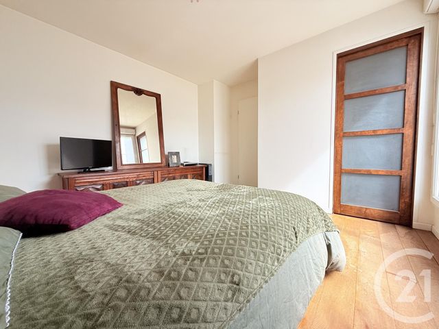 Appartement &agrave; vendre - 5 pi&egrave;ces - 99,58 m2 - St Ouen - 93 - ILE-DE-FRANCE
