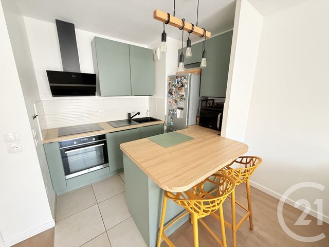 Appartement F3 &agrave; louer - 3 pi&egrave;ces - 65,20 m2 - St Ouen - 93 - ILE-DE-FRANCE