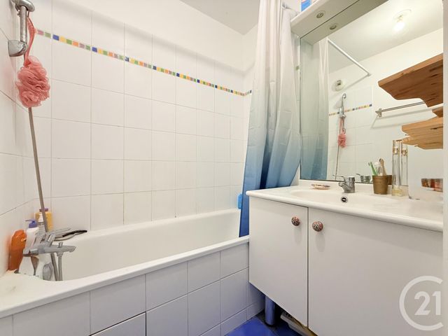 Appartement F4 &agrave; vendre - 4 pi&egrave;ces - 79,50 m2 - St Ouen - 93 - ILE-DE-FRANCE