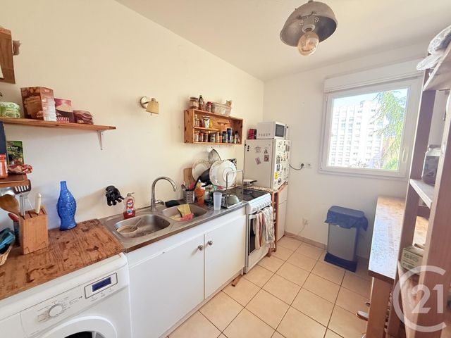 Appartement F4 &agrave; vendre - 4 pi&egrave;ces - 79,50 m2 - St Ouen - 93 - ILE-DE-FRANCE
