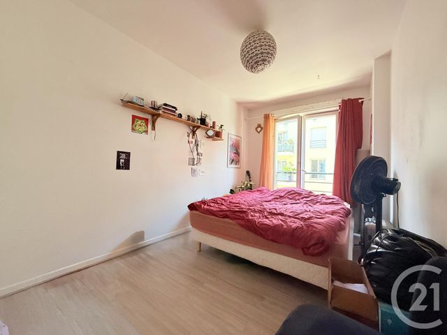 Appartement F4 &agrave; vendre - 4 pi&egrave;ces - 79,50 m2 - St Ouen - 93 - ILE-DE-FRANCE