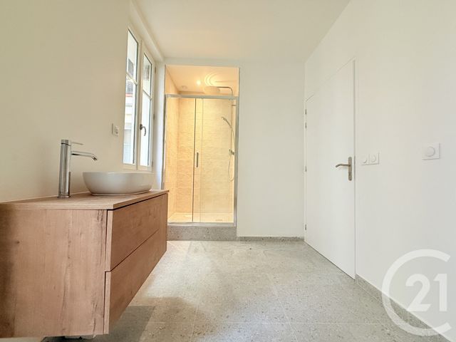 Appartement F2 &agrave; vendre - 2 pi&egrave;ces - 45 m2 - St Ouen - 93 - ILE-DE-FRANCE