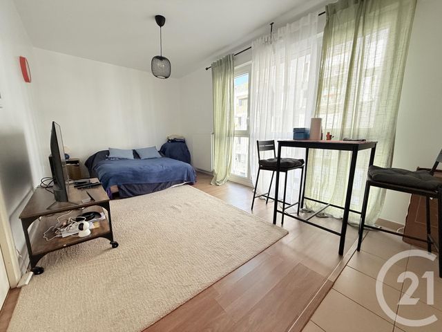 Appartement F1 &agrave; louer - 1 pi&egrave;ce - 26,56 m2 - St Ouen - 93 - ILE-DE-FRANCE