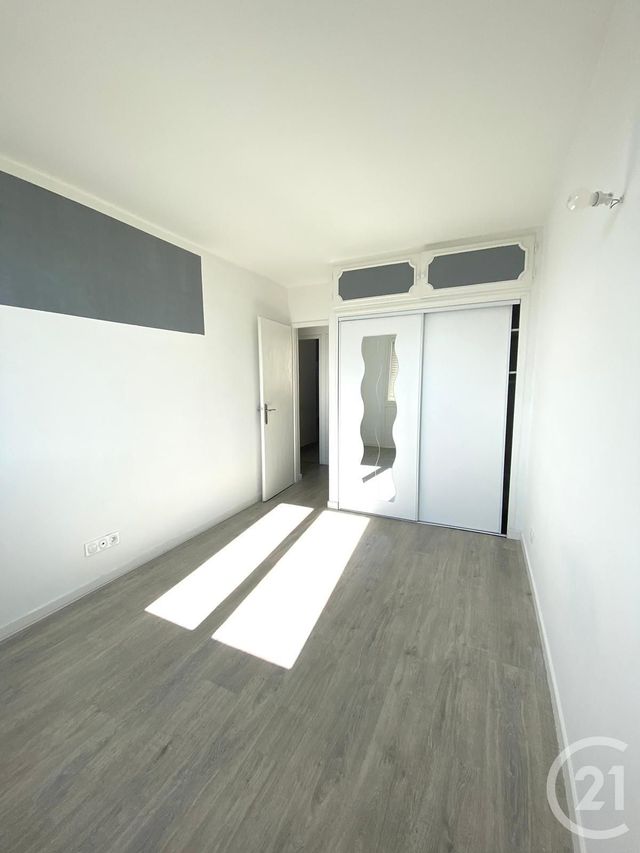 Appartement F4 &agrave; vendre - 4 pi&egrave;ces - 63,61 m2 - Nice - 06 - PROVENCE-ALPES-COTE-D-AZUR