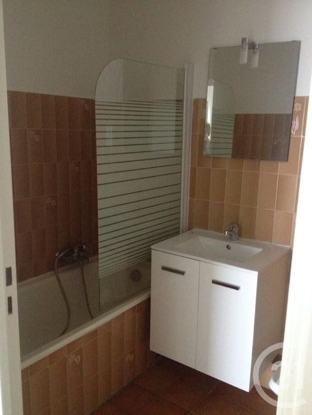 Appartement à vendre - 2 pièces - 42 m2 - Nice - 06 - PROVENCE-ALPES-COTE-D-AZUR