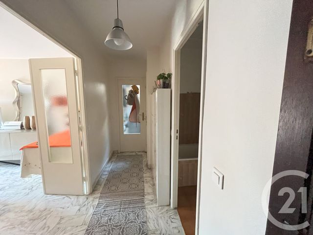 Appartement à vendre - 2 pièces - 42 m2 - Nice - 06 - PROVENCE-ALPES-COTE-D-AZUR