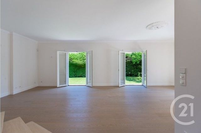 Maison &agrave; vendre - 8 pi&egrave;ces - 189 m2 - Villefranche Sur Mer - 06 - PROVENCE-ALPES-COTE-D-AZUR