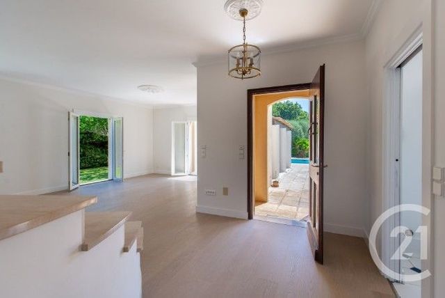 Maison &agrave; vendre - 8 pi&egrave;ces - 189 m2 - Villefranche Sur Mer - 06 - PROVENCE-ALPES-COTE-D-AZUR