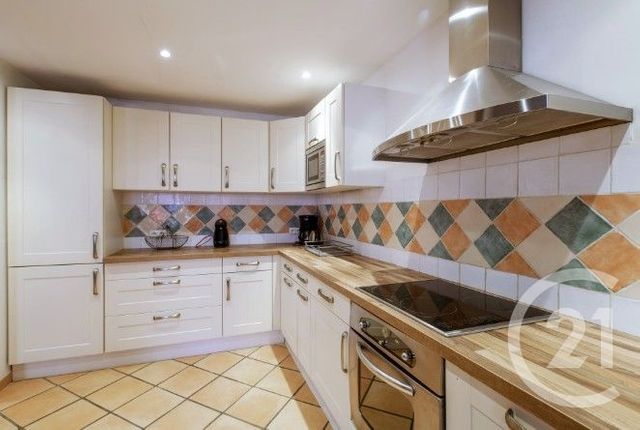 Appartement F3 à vendre - 3 pièces - 112 m2 - Villefranche Sur Mer - 06 - PROVENCE-ALPES-COTE-D-AZUR