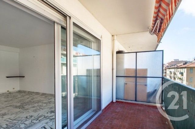 Appartement F3 à vendre - 3 pièces - 83 m2 - Nice - 06 - PROVENCE-ALPES-COTE-D-AZUR
