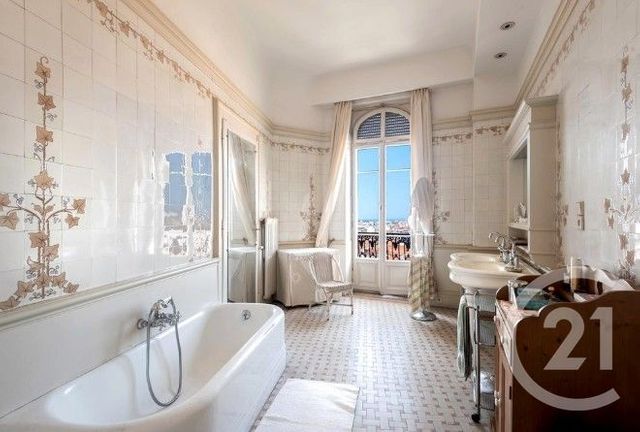 Appartement F5 à vendre - 5 pièces - 242 m2 - Nice - 06 - PROVENCE-ALPES-COTE-D-AZUR