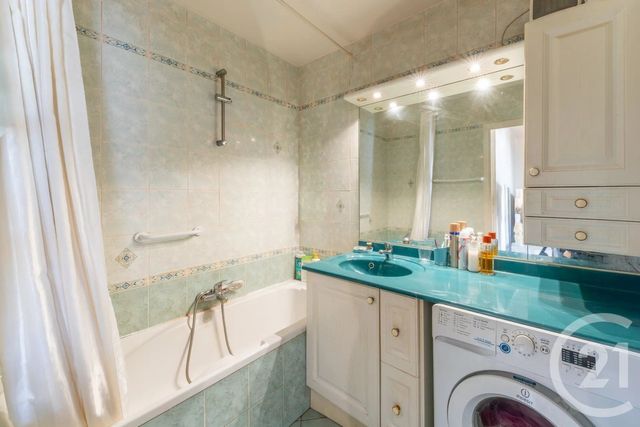 Appartement F2 à vendre - 2 pièces - 44,62 m2 - Nice - 06 - PROVENCE-ALPES-COTE-D-AZUR