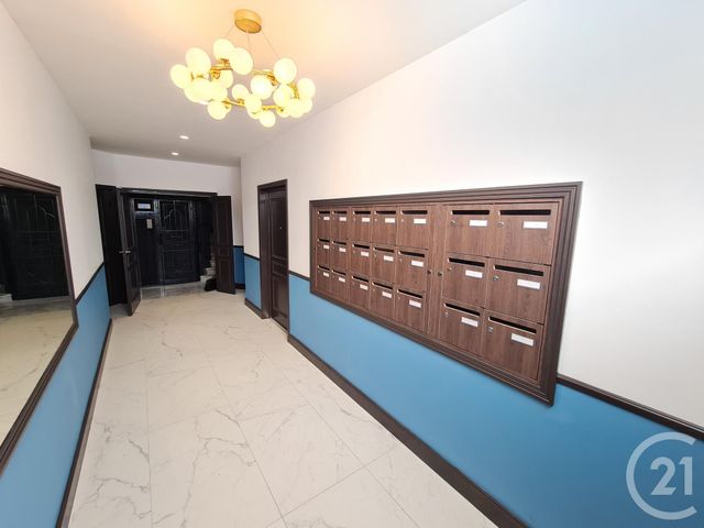 Appartement Studio &agrave; louer - 1 pi&egrave;ce - 24,24 m2 - Nice - 06 - PROVENCE-ALPES-COTE-D-AZUR