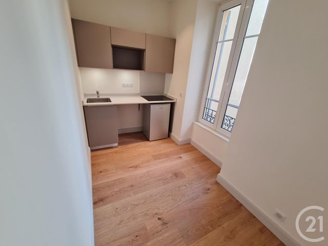 Appartement Studio &agrave; louer - 1 pi&egrave;ce - 24,24 m2 - Nice - 06 - PROVENCE-ALPES-COTE-D-AZUR
