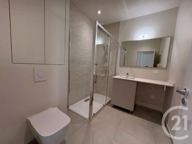 Appartement &agrave; louer - 2 pi&egrave;ces - 45,10 m2 - Nice - 06 - PROVENCE-ALPES-COTE-D-AZUR