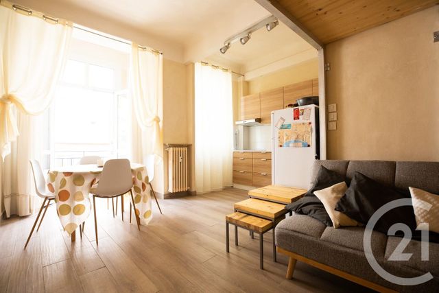 Appartement &agrave; louer - 2 pi&egrave;ces - 31,21 m2 - Nice - 06 - PROVENCE-ALPES-COTE-D-AZUR