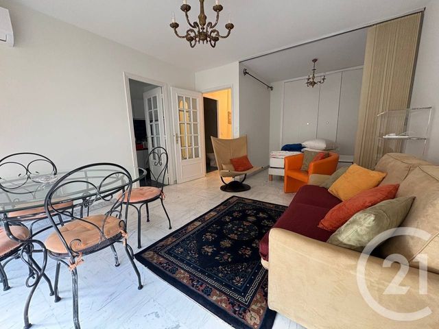 Appartement F1 &agrave; louer - 1 pi&egrave;ce - 35 m2 - Nice - 06 - PROVENCE-ALPES-COTE-D-AZUR