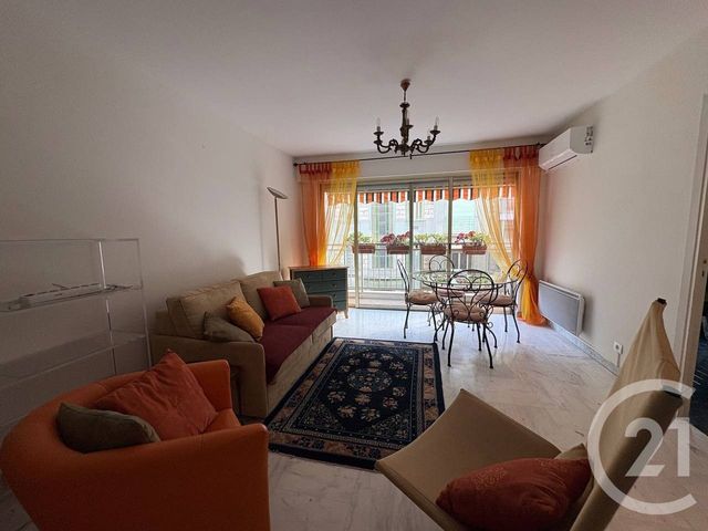 Appartement F1 &agrave; louer - 1 pi&egrave;ce - 35 m2 - Nice - 06 - PROVENCE-ALPES-COTE-D-AZUR