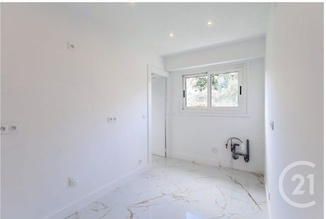 Appartement F4 &agrave; vendre - 4 pi&egrave;ces - 102,69 m2 - Nice - 06 - PROVENCE-ALPES-COTE-D-AZUR