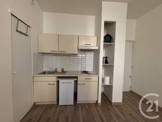 Appartement F1 &agrave; louer - 1 pi&egrave;ce - 14,42 m2 - Nice - 06 - PROVENCE-ALPES-COTE-D-AZUR