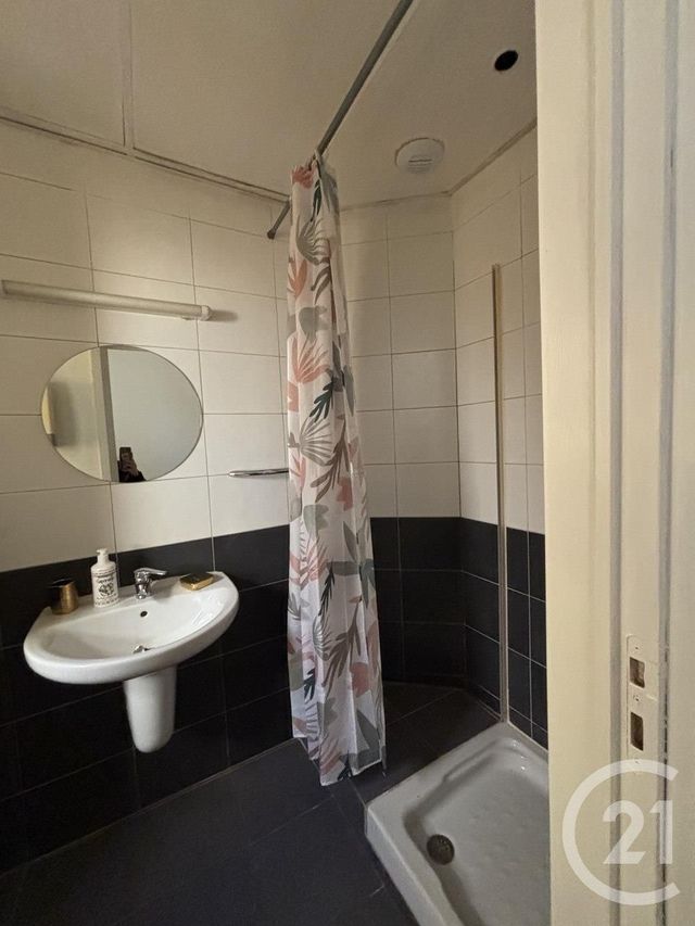 Appartement F1 &agrave; louer - 1 pi&egrave;ce - 14,42 m2 - Nice - 06 - PROVENCE-ALPES-COTE-D-AZUR