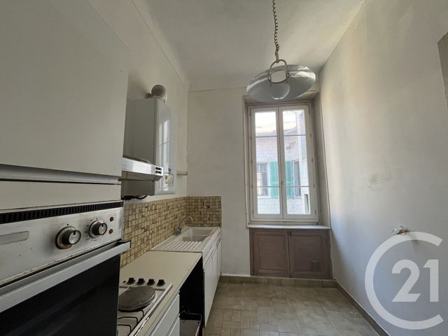 Appartement F4 &agrave; vendre - 4 pi&egrave;ces - 81,38 m2 - Nice - 06 - PROVENCE-ALPES-COTE-D-AZUR