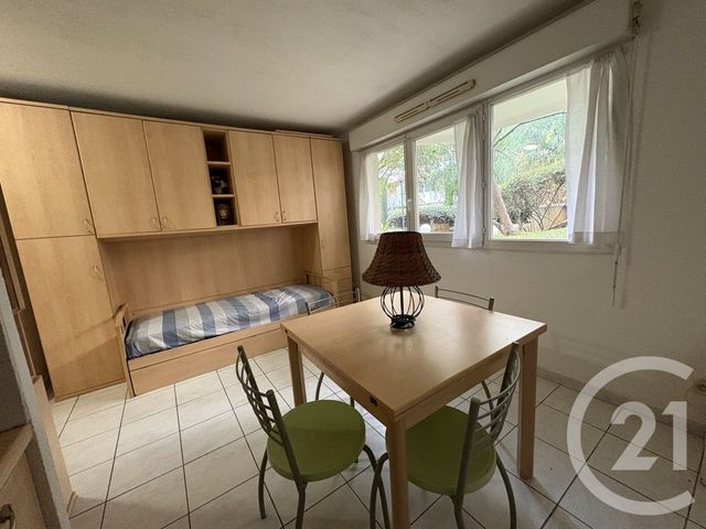 Appartement Studio &agrave; louer - 1 pi&egrave;ce - 18,14 m2 - Nice - 06 - PROVENCE-ALPES-COTE-D-AZUR