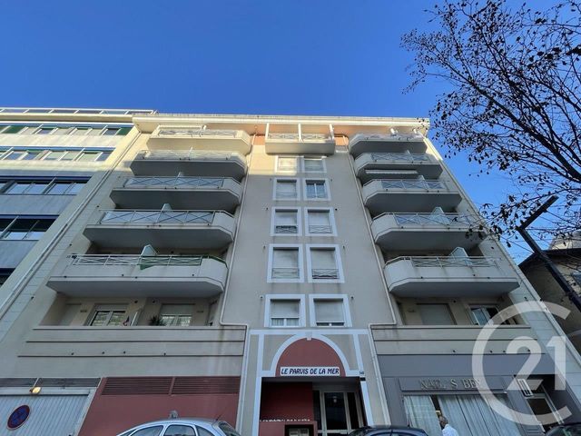 Appartement F1 &agrave; louer - 1 pi&egrave;ce - 22,95 m2 - Nice - 06 - PROVENCE-ALPES-COTE-D-AZUR