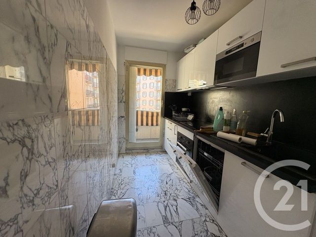 Appartement F2 &agrave; louer - 2 pi&egrave;ces - 46 m2 - Nice - 06 - PROVENCE-ALPES-COTE-D-AZUR