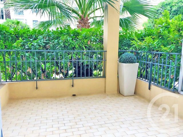 Appartement F2 &agrave; louer - 2 pi&egrave;ces - 35,79 m2 - Nice - 06 - PROVENCE-ALPES-COTE-D-AZUR