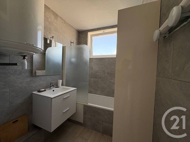 Appartement F4 &agrave; louer - 4 pi&egrave;ces - 63 m2 - Nice - 06 - PROVENCE-ALPES-COTE-D-AZUR