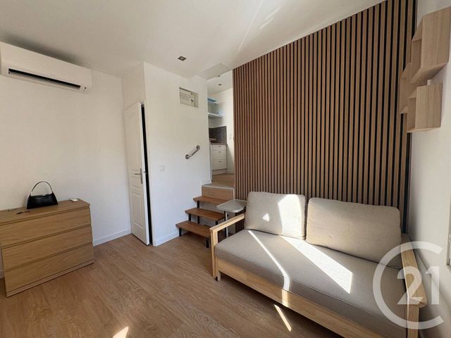 Appartement F1 &agrave; louer - 1 pi&egrave;ce - 18 m2 - Nice - 06 - PROVENCE-ALPES-COTE-D-AZUR