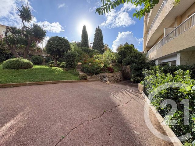 Appartement F1 &agrave; louer - 1 pi&egrave;ce - 15 m2 - Nice - 06 - PROVENCE-ALPES-COTE-D-AZUR