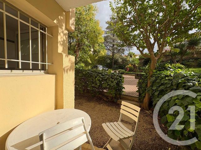 Appartement F1 &agrave; louer - 1 pi&egrave;ce - 15 m2 - Nice - 06 - PROVENCE-ALPES-COTE-D-AZUR