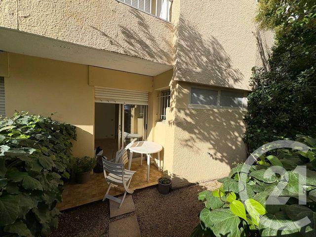 Appartement F1 &agrave; louer - 1 pi&egrave;ce - 15 m2 - Nice - 06 - PROVENCE-ALPES-COTE-D-AZUR
