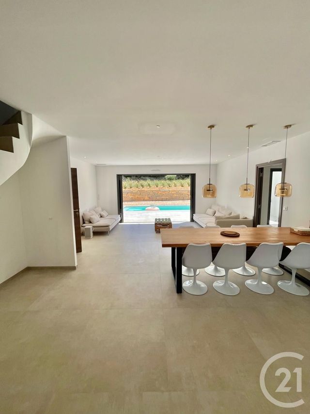 Maison &agrave; vendre - 4 pi&egrave;ces - 98,92 m2 - St Cyr Sur Mer - 83 - PROVENCE-ALPES-COTE-D-AZUR
