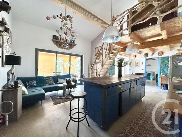 Appartement F5 &agrave; vendre - 6 pi&egrave;ces - 98,13 m2 - St Cyr Sur Mer - 83 - PROVENCE-ALPES-COTE-D-AZUR