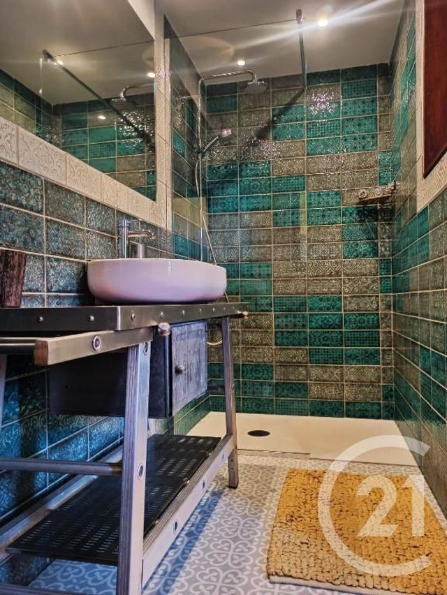 Appartement F5 &agrave; vendre - 6 pi&egrave;ces - 98,13 m2 - St Cyr Sur Mer - 83 - PROVENCE-ALPES-COTE-D-AZUR